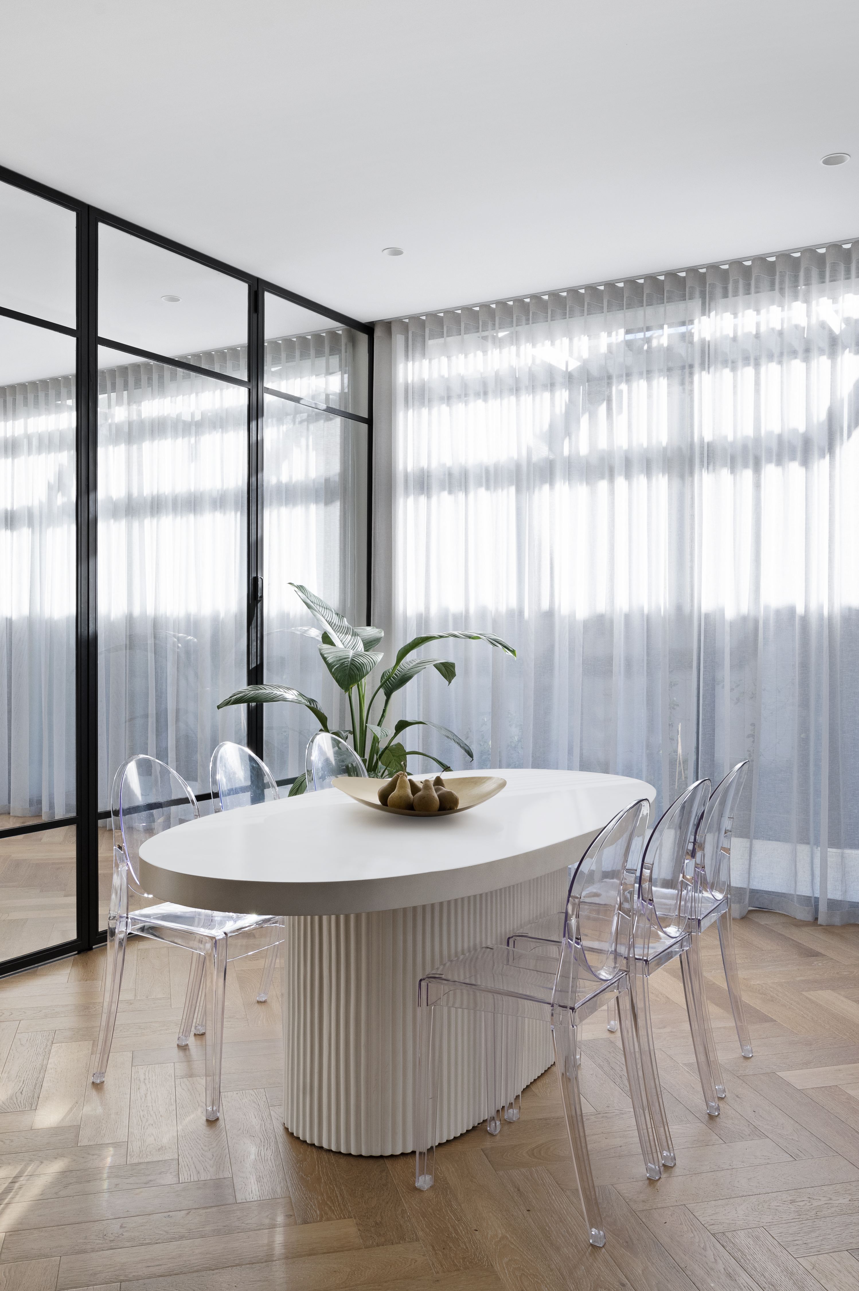 Transforming Light: The Art and Science Behind tiptop Blinds